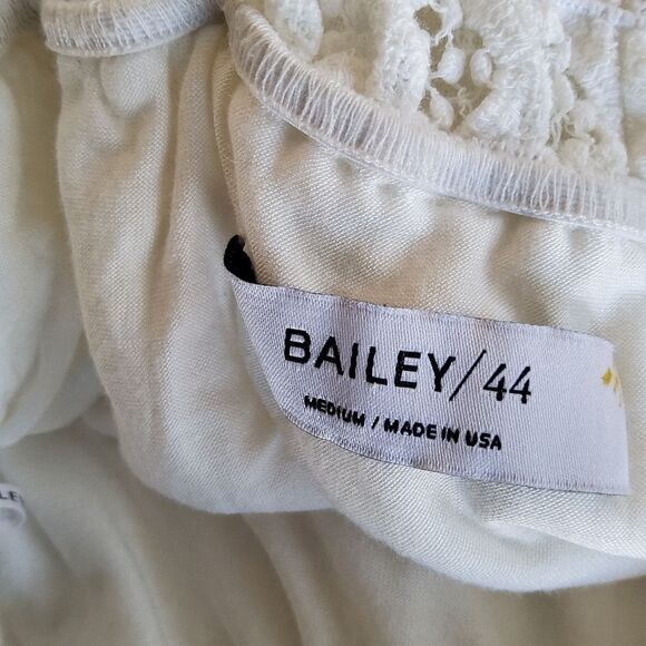 Bailey 44 Bareback Off Shoulder Embroidered Crochet Gauze Top Size M White - Picture 5 of 10